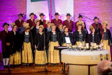 20.12.2022 Adventkonzert Chor- und Volkstanzgruppe Krems/Lerchenfeld